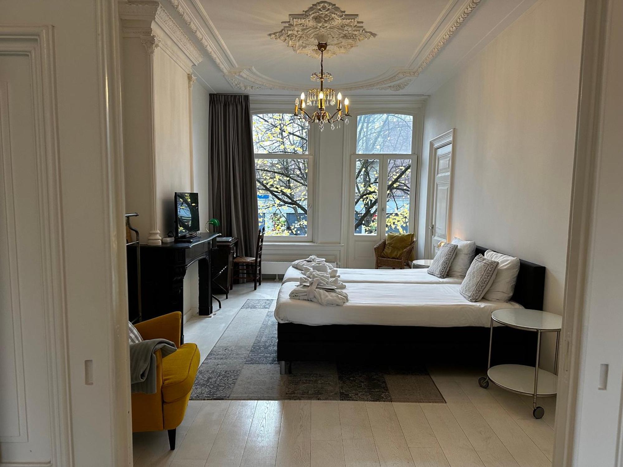 Nine-T-Teen Bed And Boutique Amsterdam Zewnętrze zdjęcie